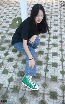 只糖棉袜 VOL.257 小米酱 今天的风啊，甚是喧嚣_丽丝库