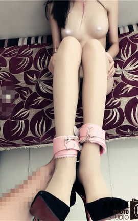 嫖圣照相馆-人妻商务模特美艳不减当年_丽丝库