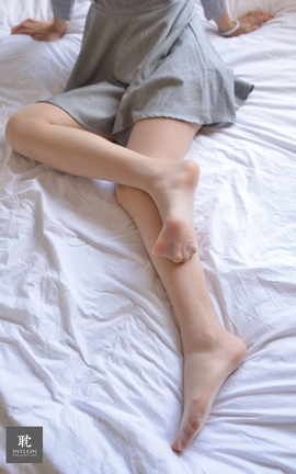 异思趣向IESS 普惠集 No.232 安静的小婕1_丽丝库