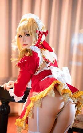 星之迟迟 - 尼禄女仆_丽丝库