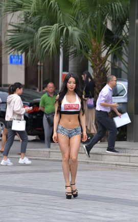 精选街拍作品 NO.1194 视觉冲击 热裤的狂想曲 part1_丽丝库