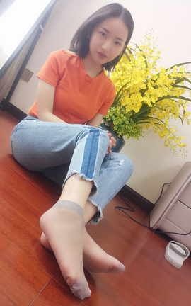 蕾蕾短丝套图-林信行老婆_丽丝库