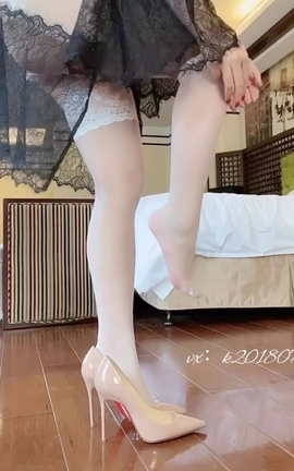 微密圈 宸大小姐 合集 part7V20[1080X1294 34秒]_丽丝库