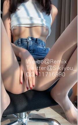 草莓味的软糖呀-收费视频合集1_丽丝库