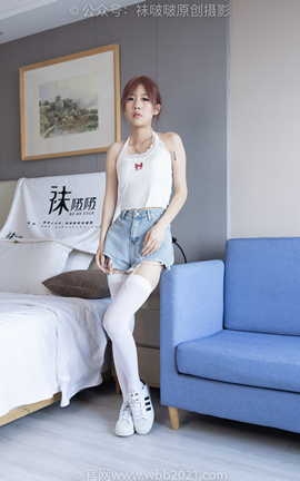 袜啵啵BoBoSocks NO.264 果冻-高跟鞋、贝壳头板鞋、黑丝大腿袜、白丝大腿袜_丽丝库