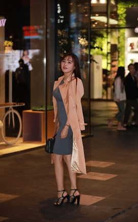 精选街拍作品 NO.0058 前凸后翘紧身裙模拍美女原图 part1_丽丝库