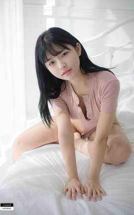 韩国写真杂志-LEEHEE EXPRESS LEHF-017 U.Hwa_丽丝库