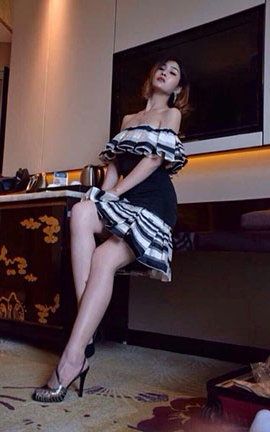 网红闫盼盼最全写真整理-自拍_丽丝库