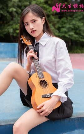 大生模拍 VOL.150 师师 尤克里里女孩_丽丝库