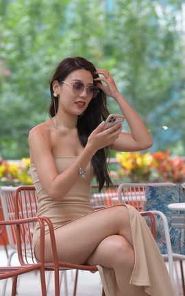 精选街拍作品 NO.1291 一始街拍作品 黄裙女子 part5_丽丝库