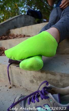 站前女神 恋足美腿棉袜女神级摄影套图 094_丽丝库