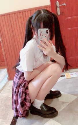 小野樱-草莓胖次与JK裙_丽丝库