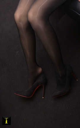 异思趣向IESS 普惠集 No.126 - 茜 - 新品黑丝_丽丝库