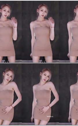 虎牙 暖暖(周童潼)-直播 魔法书福利 V644[1920X1080][5分17秒]_丽丝库