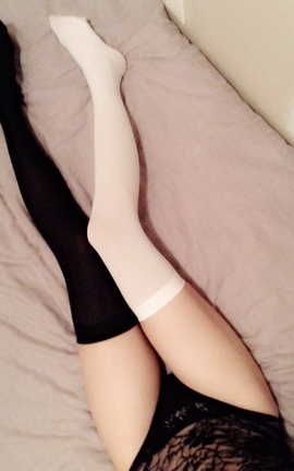 miaotutu-兔女郎&腿控向&脱裙子_丽丝库