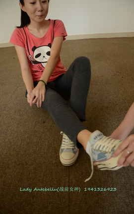 站前女神 恋足美腿棉袜女神级摄影套图 058_丽丝库