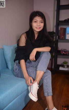 只糖棉袜 VOL.285 谢圆 蝉鸣漏进夏至_丽丝库