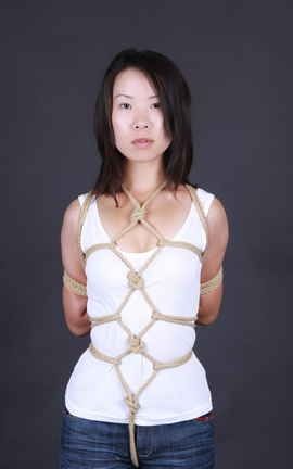 神艺缘-官方原版捆绑套图 Vol.079小猫