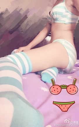 微博萝莉-激萌酱_丽丝库