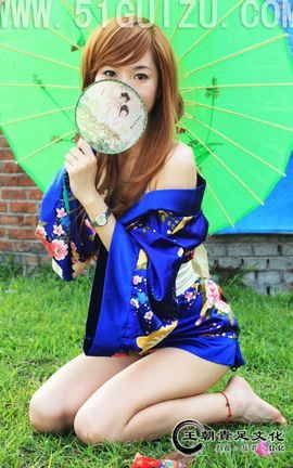 王朝贵足 No.114 糖糖古扇折伞吴服裸足系列B