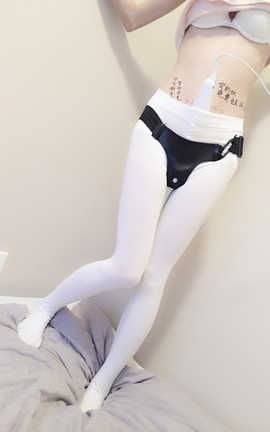 MIAOTUTU-白过膝棉袜&av棒_丽丝库