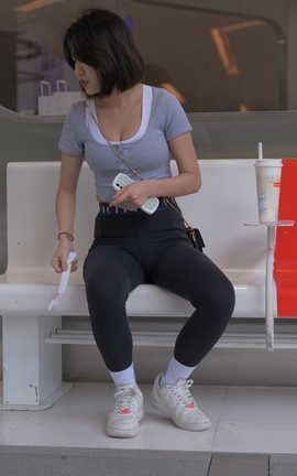 精选街拍作品 NO.1265 一始街拍作品 黑色瑜伽裤美女 part6_丽丝库