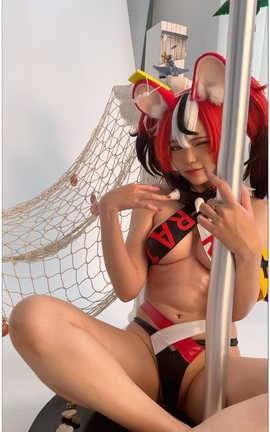 ZinieQ-Hakos Baelz Pole DancingV1[2160X3840 15秒]_丽丝库