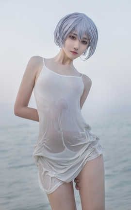 南桃Momoko-绫波丽白裙_丽丝库