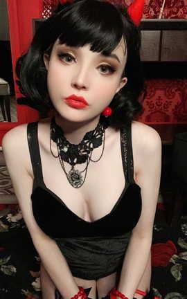 俄罗斯绝美coser RocksyLight 摄影 2019-11-14 Bettie Pina_丽丝库