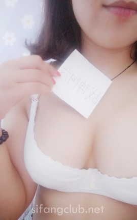 露脸尺度举牌-2号_丽丝库