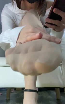 足控福利视频 九尾V26[544X960 1分46秒]_丽丝库