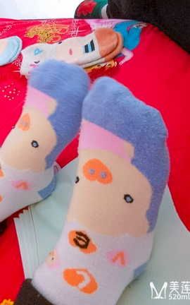 美莲色女生足控app的棉袜香浓套图合集 part19_丽丝库