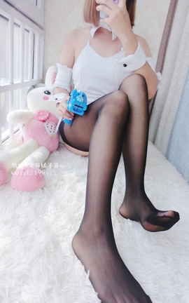 呆萌橘子酱(患缨)-兔女郎黑丝_丽丝库