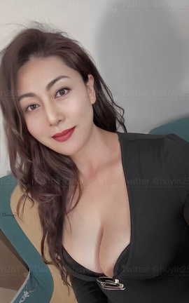 推特徐娘半老 风韵犹存 part1_丽丝库