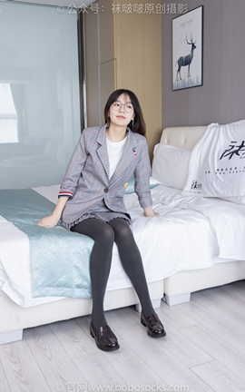 袜啵啵BoBoSocks NO.210 小甜豆-皮鞋、厚灰丝、ol装_丽丝库