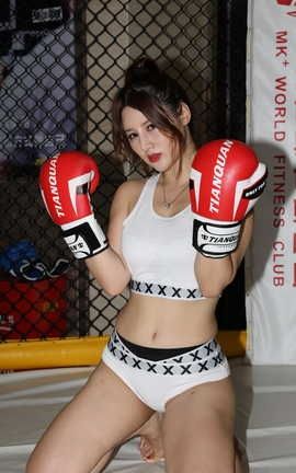 精选街拍作品 NO.0001 性感运动美女健身房摆拍图集 part9_丽丝库