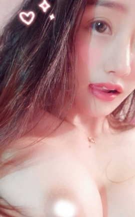 极品童颜巨乳美少女歆公主浴室激情_丽丝库