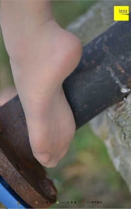 异思趣向IESS 丝足便当  2018.04.11  No.215：《足鉴》馨月_丽丝库