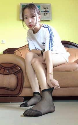 蕾蕾短丝套图-小女生_丽丝库