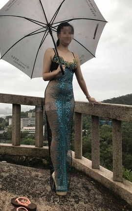 爱露出全站付费资源-原创区  散步_丽丝库