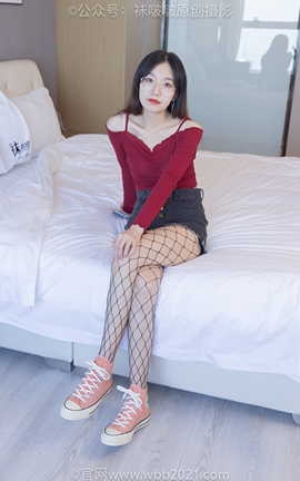 袜啵啵BoBoSocks NO.453 小甜豆-帆布鞋、黑色渔网袜_丽丝库