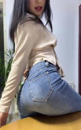 套路直播-小x大王甜甜圈-直播合集V__004[720X1280 34分47秒]_丽丝库