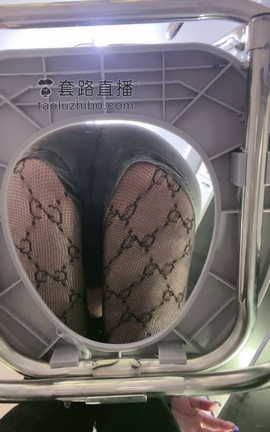 套路直播-鹿鹿大人 今天播个灯吧[720X1280][36分25秒]_丽丝库