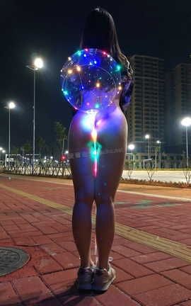 爱露出全站付费资源-转载区  极品：学妹“小柯基”和网红气球的约定_丽丝库