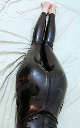 MIAOTUTU-乳胶衣_丽丝库