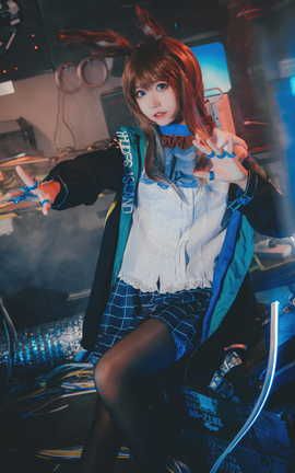 猫君君MaoJun-明日方舟 阿米娅_丽丝库