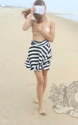 东宫b000888原创作品 海边大胆露出 NO3_丽丝库