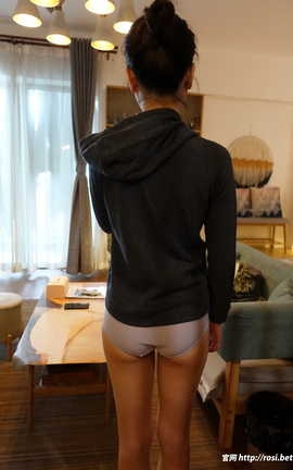 ROSI写真 2023.11.03 NO.4351