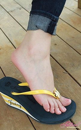 芬妮玉足Fannie No.043