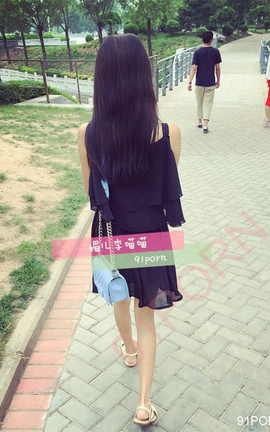 李喵喵5野外露出_丽丝库